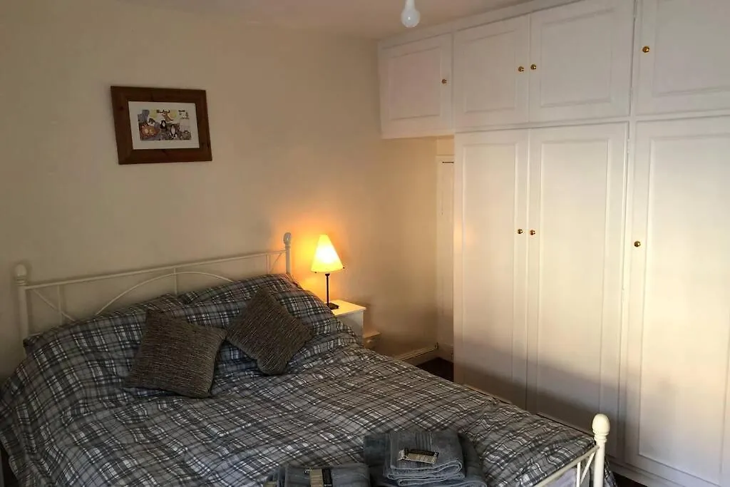 Mena Cottage, Cosy Country And Quaint. Hunmanby Holiday home