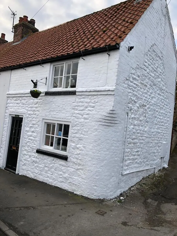 Mena Cottage, Cosy Country And Quaint. Hunmanby United Kingdom